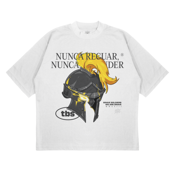 Camiseta Oversized Nunca Recuar Nunca se Render